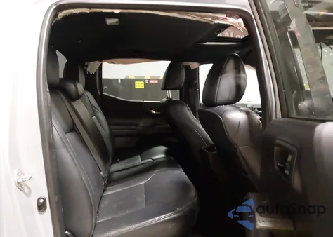 2019 Toyota Tacoma Trd Sport z USA, uszkodzony, nr VIN 3TMCZ5AN8KM215510